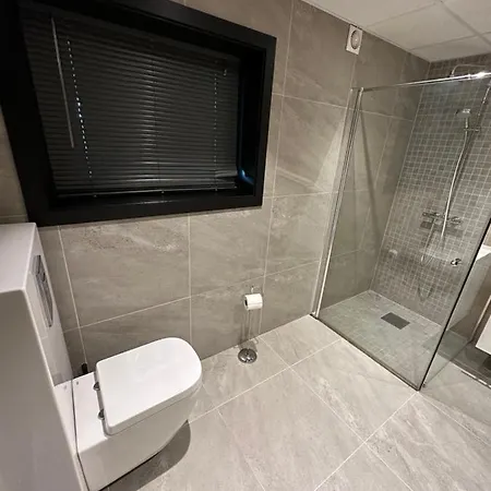 Lom Apartment Apartment *